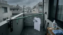 強風の日の外干しが怖くない 物干し竿に縄跳びでハンガー固定する裏ワザ